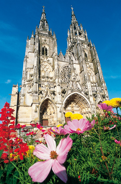 Die Basilika „Notre-Dame de l’Epine“, die zum UNESCO Welterbe zählt, liegt im Département Marne in der Region Champagne-Ardenne.