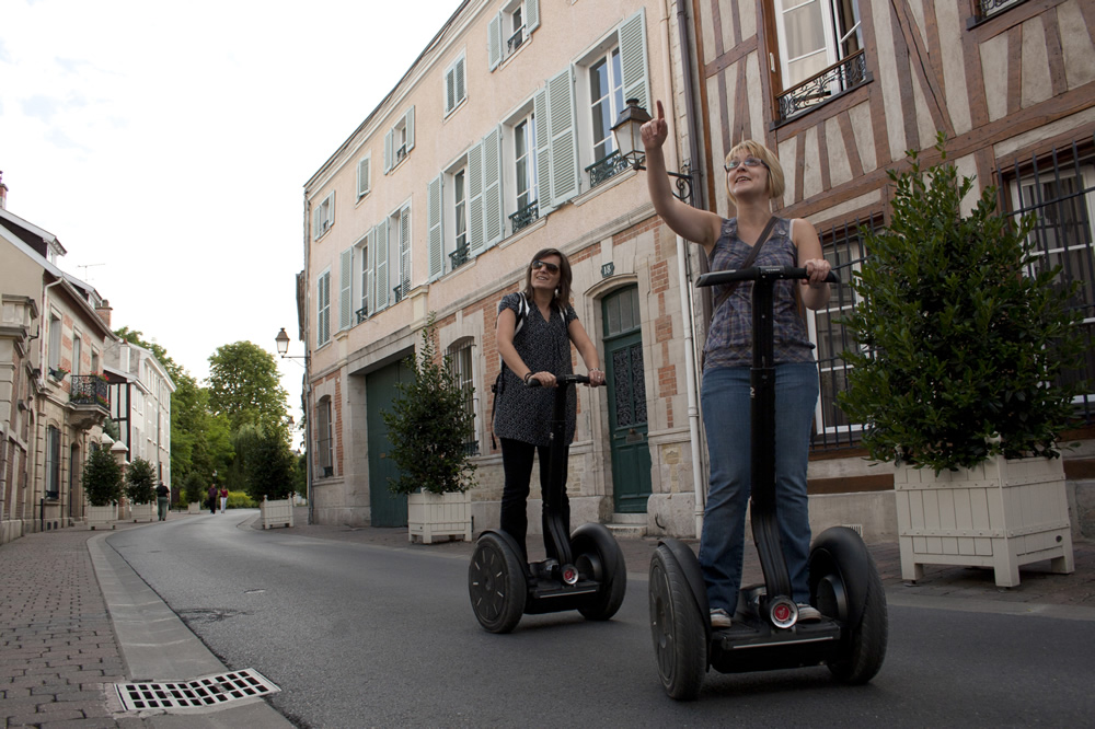 Segway-Ausflug in die Altstadt von Châlons in der Champagne 