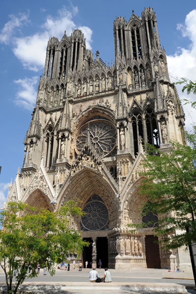 Die Kathedrale „Notre-Dame de Reims“ zählt zum UNESCO Weltkulturerbe