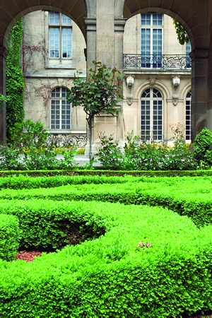 Das Musée Carnavalet im Stadtteil Marais in Paris zeigt die Geschichte der Stadt von ihren Ursprüngen bis zum heutigen Tage