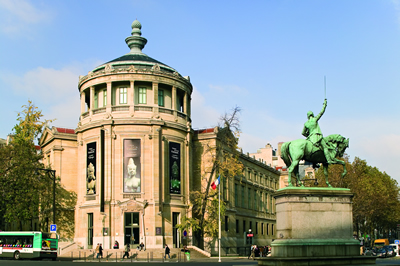 Das Museum Guimet in Paris ist ein staatliches Museum asiatischer Künste. Ein Hauch fernöstliche Zivilisation in Paris.