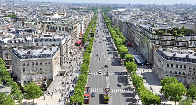 Touristikboom in Frankreich, Champs-Élysées in Paris